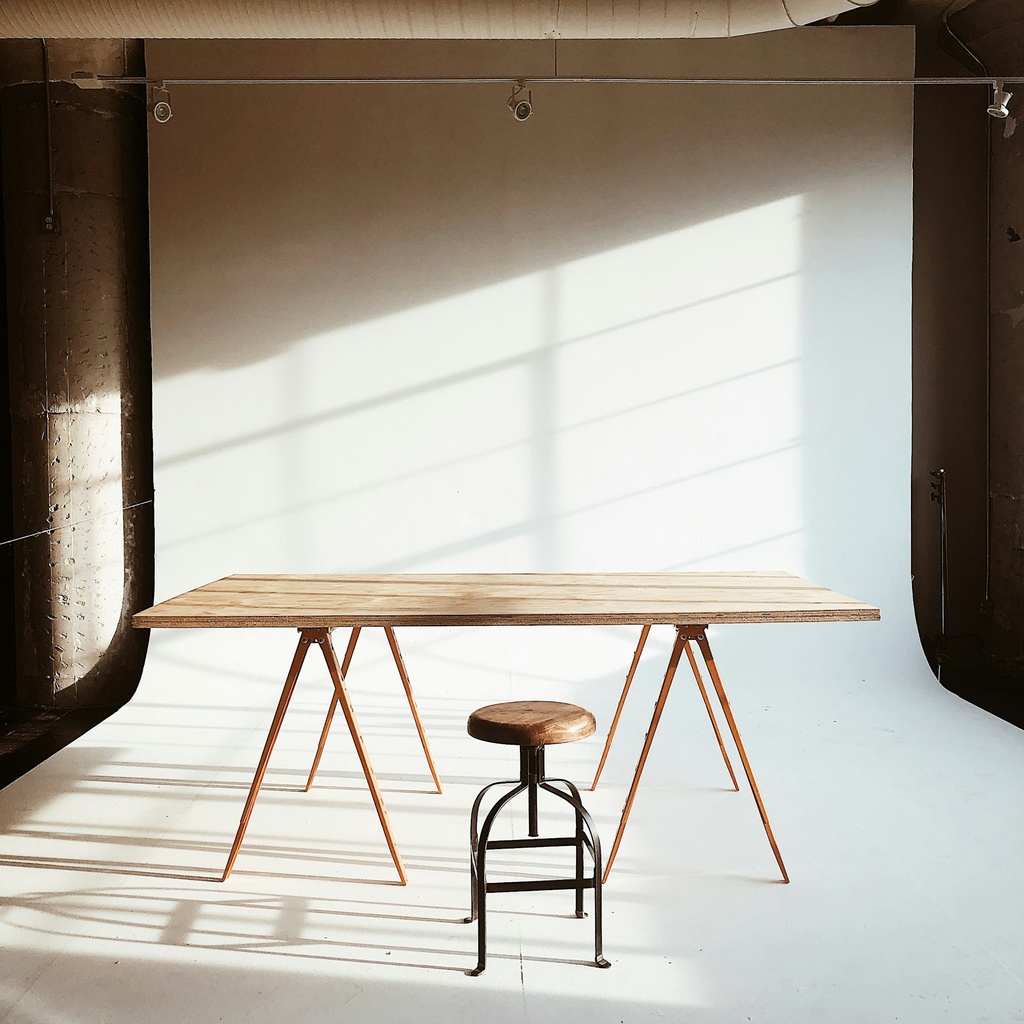 Table bureau